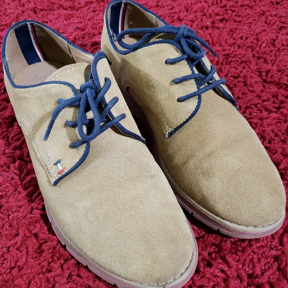 Tommy Hilfiger Beige Suade, balance man made shoes